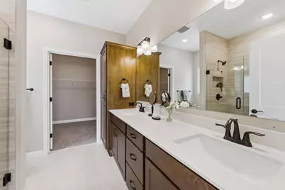 1037 E Meadowsweet Drive, River Falls, WI 54022 - Photo 9