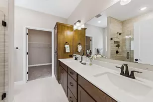 1037 E Meadowsweet Dr, River Falls, WI 54022 - Photo 9