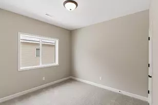 1037 E Meadowsweet Dr, River Falls, WI 54022 - Photo 13