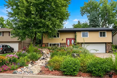 6800 Valley Place, Crystal, MN 55427 - Photo 7
