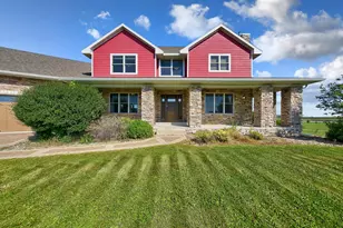 751 S 12th St, Bird Island, MN 55310 - Photo 9
