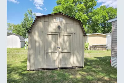 1150 Cessna Drive E, New Brighton, MN 55112 - Photo 5