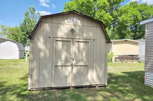 1150 Cessna Dr E, New Brighton, MN 55112 - Photo 5