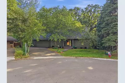 3921 Woodview Court, Vadnais Heights, MN 55127 - Photo 51