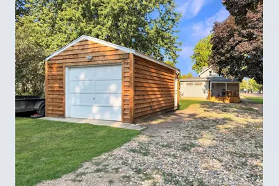284 2nd Street, Tracy, MN 56175 - Photo 9