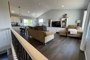 531 Glynn Ave NE, Grand Meadow, MN 55936 - Photo 3