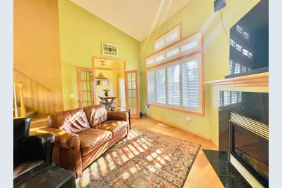 915 Kimberly Lane, Chanhassen, MN 55317 - Photo 15