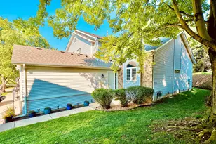 915 Kimberly Ln, Chanhassen, MN 55317 - Photo 3
