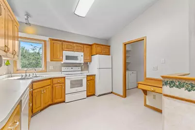 648 85th Avenue NW, Coon Rapids, MN 55433 - Photo 7