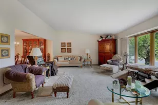 9702 Utica Rd, Bloomington, MN 55437 - Photo 13