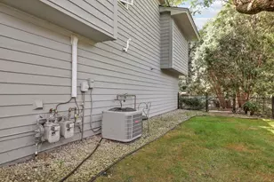 9702 Utica Rd, Bloomington, MN 55437 - Photo 59