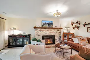 9702 Utica Rd, Bloomington, MN 55437 - Photo 39
