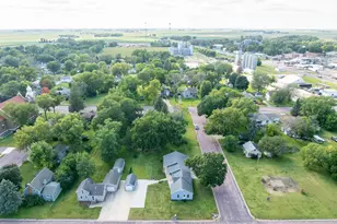 200 Kenzie St, Sherburn, MN 56171 - Photo 41