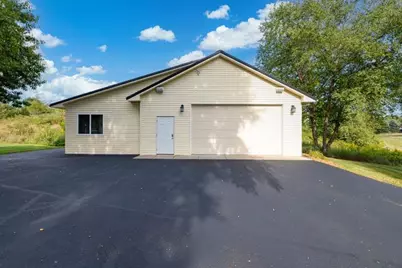 834 Prairie Meadows Drive, Hudson, WI 54016 - Photo 35