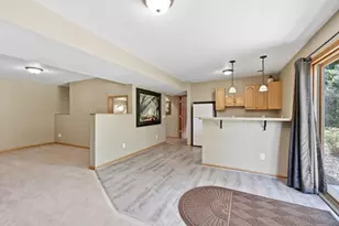 834 Prairie Meadows Dr, Hudson, WI 54016 - Photo 31