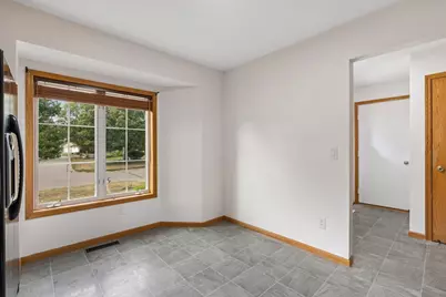 4751 Heather Ridge Road N, Oakdale, MN 55128 - Photo 11