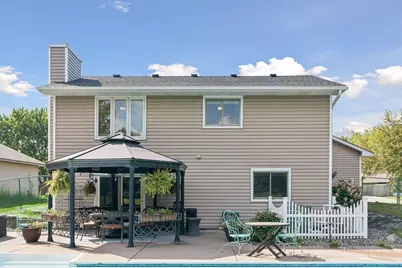 4751 Heather Ridge Road N, Oakdale, MN 55128 - Photo 35