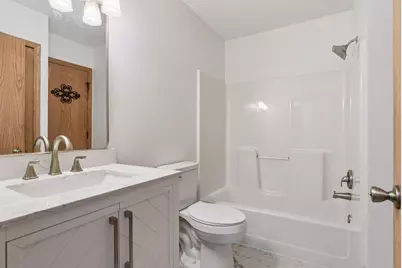 4751 Heather Ridge Road N, Oakdale, MN 55128 - Photo 25