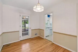 8224 Xerxes Ave S, Bloomington, MN 55431 - Photo 19