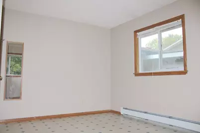 958 Jorgenson Street SE, Hutchinson, MN 55350 - Photo 15
