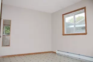 958 Jorgenson St SE, Hutchinson, MN 55350 - Photo 15