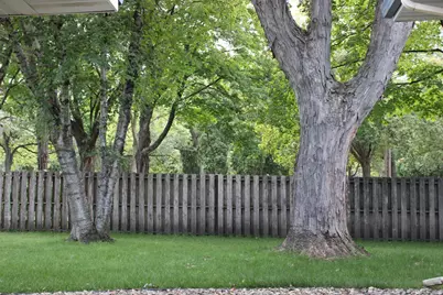 958 Jorgenson Street SE, Hutchinson, MN 55350 - Photo 5