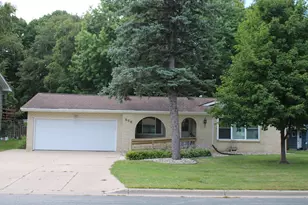 958 Jorgenson St SE, Hutchinson, MN 55350 - Photo 1