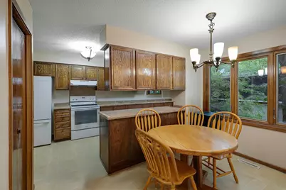 9700 Utica Road, Bloomington, MN 55437 - Photo 31