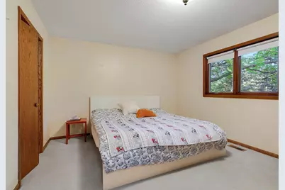 9700 Utica Road, Bloomington, MN 55437 - Photo 37