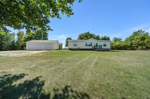 1695 Sunset Access Rd SE, Alexandria, MN 56308 - Photo 3