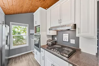 10726 Tobys Avenue SE, Alexandria, MN 56308 - Photo 11
