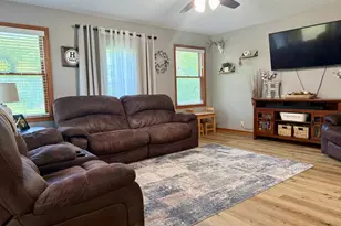 69744 140th Ave, Blooming Prairie, MN 55917 - Photo 3