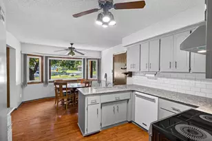12912 18th Ave S, Burnsville, MN 55337 - Photo 15