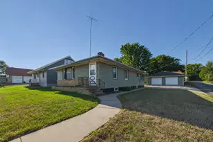 610 3rd St N, Waite Park, MN 56387 - Photo 3