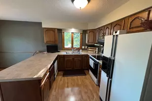 14372 Riverbend Trail, Thief River Falls, MN 56701 - Photo 13