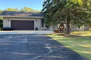 14372 Riverbend Trail, Thief River Falls, MN 56701 - Photo 3