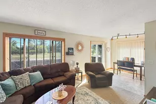 105 Walborg Ave NE, Bemidji, MN 56601 - Photo 7