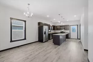 1785 Morning Glory Dr, River Falls, WI 54022 - Photo 5