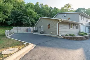 1139 Birch Ave, Mankato, MN 56001 - Photo 61