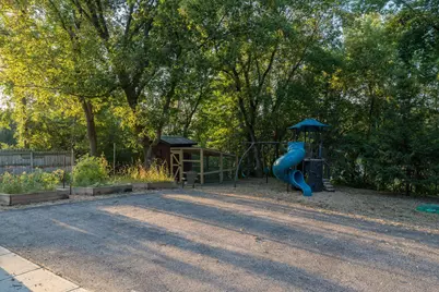 1139 Birch Avenue, Mankato, MN 56001 - Photo 65