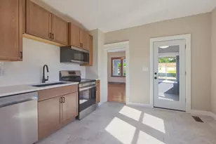251 Winsted Ave W, Winsted, MN 55395 - Photo 5