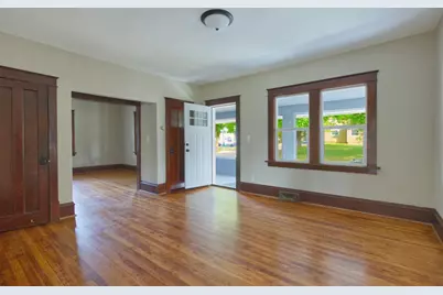 251 Winsted Avenue W, Winsted, MN 55395 - Photo 3