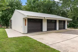 54719 270th St, Austin, MN 55912 - Photo 9