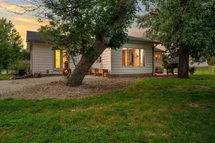 54719 270th St, Austin, MN 55912 - Photo 7