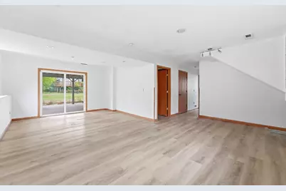 2910 Crescent Ridge Trail, Saint Cloud, MN 56301 - Photo 17