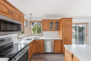 2910 Crescent Ridge Trail, Saint Cloud, MN 56301 - Photo 11