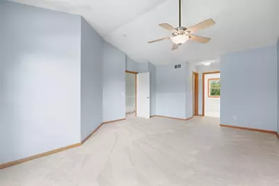 8013 Greenbriar Court, Woodbury, MN 55125 - Photo 15
