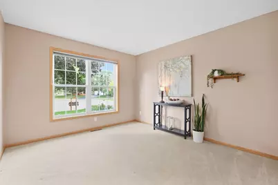 8013 Greenbriar Court, Woodbury, MN 55125 - Photo 11
