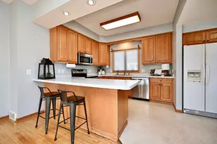 1152 W 5th St, Winona, MN 55987 - Photo 7