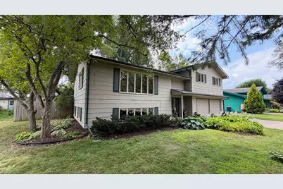 828 Fremont Street E, Northfield, MN 55057 - Photo 1